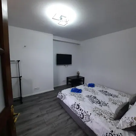 House Side By Side *
